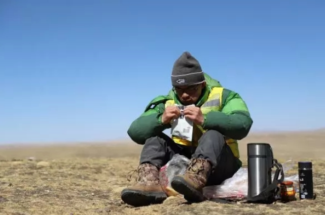 直擊“三調(diào)”：測繪員腳量青藏高原，“缺氧不缺精神”