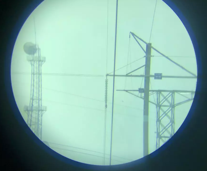 導(dǎo)線(xiàn)滑車(chē)線(xiàn)夾處觀(guān)測(cè)角𝜃望遠(yuǎn)鏡視角