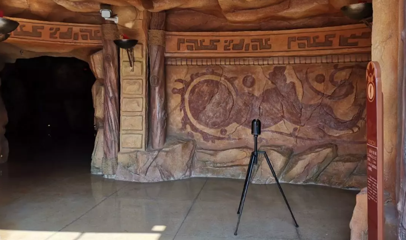 徠卡BLK360正在采集假山點(diǎn)云 徠卡BLK360正在采集假山點(diǎn)云